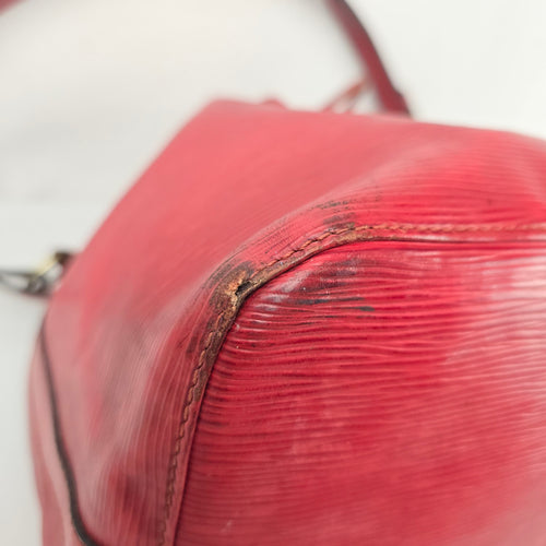 Louis Vuitton Vintage Red Epi Leather Noé Drawstring Shoulder Bucket Bag