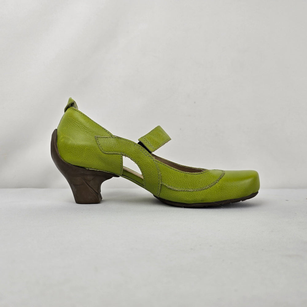 Sergio Tomani Lime Green Leather Mary Jane Cutout Heels Size 8