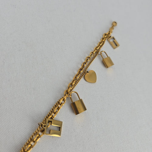 LOVE New York Gold Tone Double Chain Padlock Heart Charm Bracelet K18