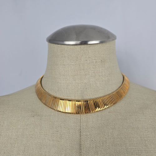 Vintage Gold Tone Ribbed Omega Collar Necklace Textured Statement Choker