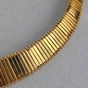 Vintage Gold Tone Ribbed Omega Collar Necklace Textured Statement Choker