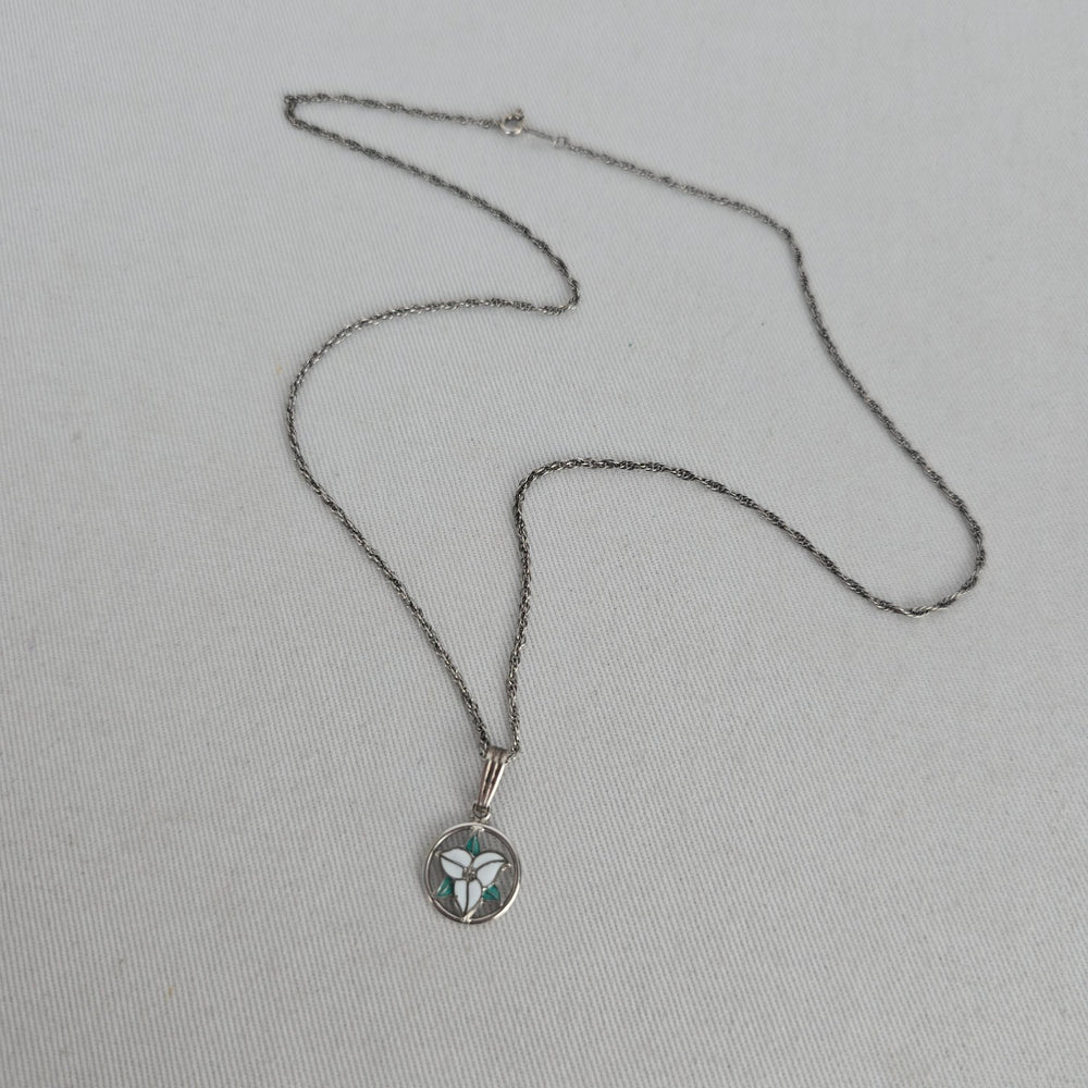 Sterling Silver Enamel Flower Pendant Necklace White Green Floral
