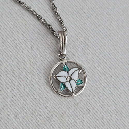 Sterling Silver Enamel Flower Pendant Necklace White Green Floral