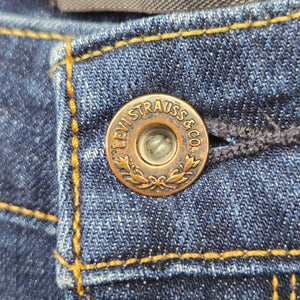 Vintage Levi’s Demi Curve Dark Blue Straight Jeans Size 10/30