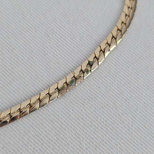 Vintage Gold Tone Green Stone Lariat Necklace Teardrop Pendant Jewelry