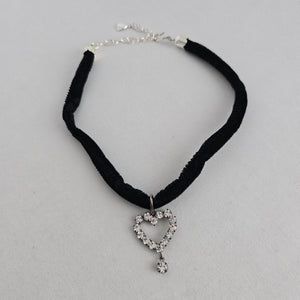 Vintage Black Velvet Crystal Heart Pendant Necklace Jewelry