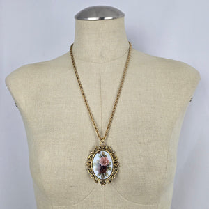Vintage Gold Tone Floral Rose Cameo Mirror Pendant Necklace Ornate Frame