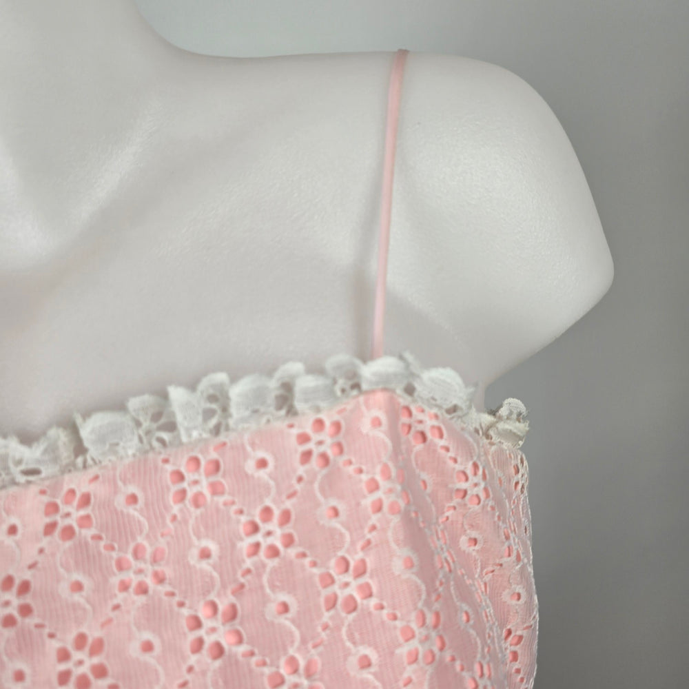 Vintage Union Made Pink & White Lace Maxi Gown Ruffle Train Formal Dress - Size XS/S