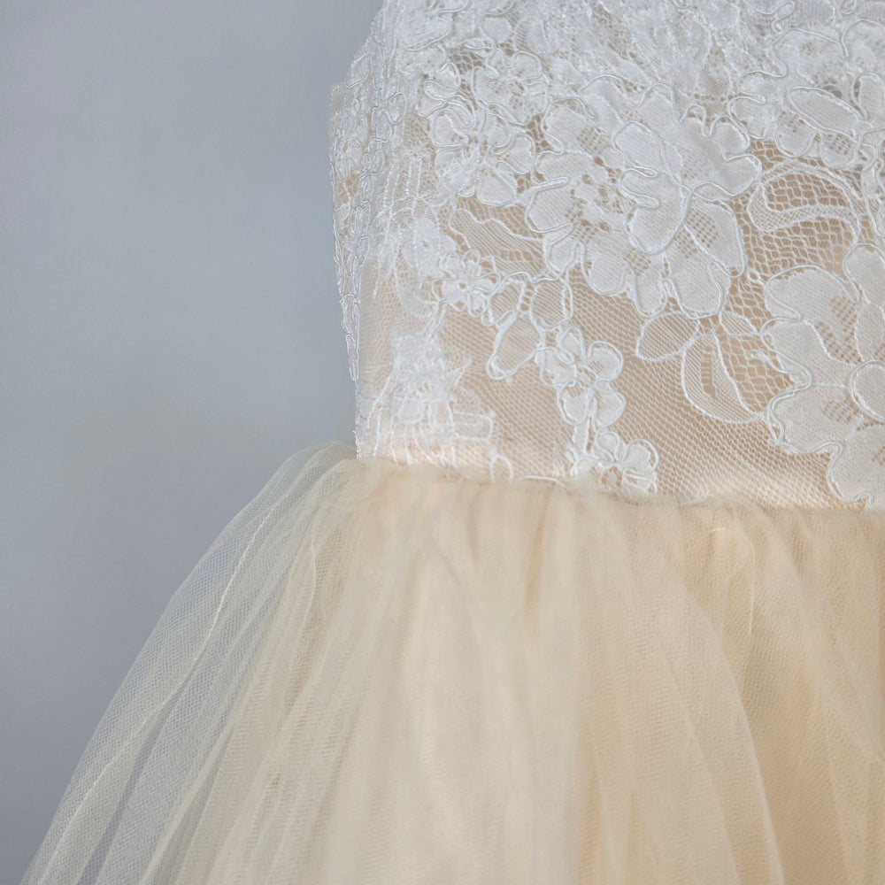 Miama Girls Ivory Lace Tulle Flower Girl Formal Dress Pearl Back -  Size 5