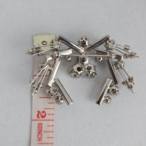 Vintage 1950s Blue AB Rhinestone Wire Spray Brooch