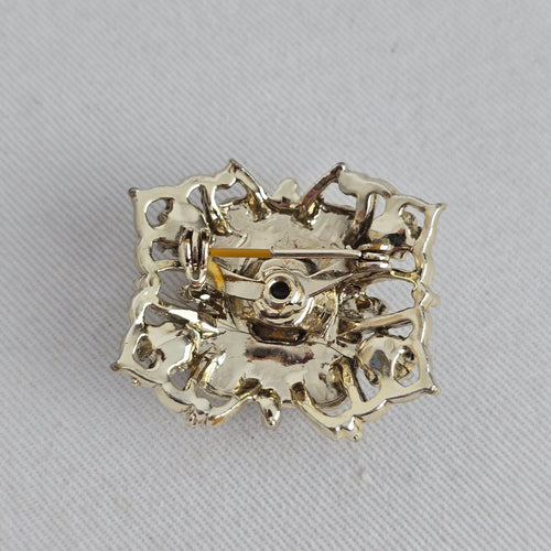 Vintage Gold Tone Blue Stone Faux Pearl Brooch