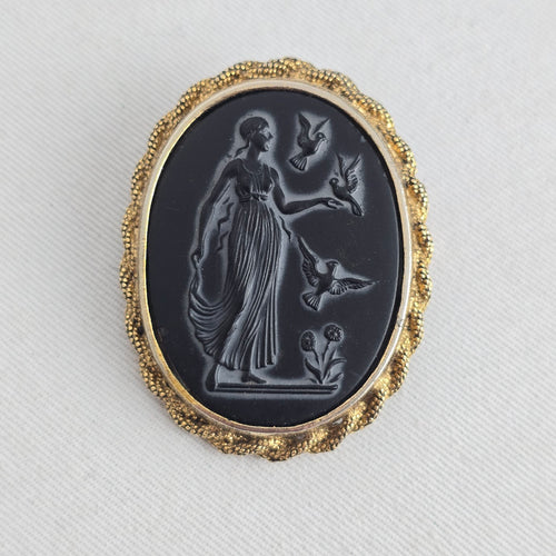Vintage Black Intaglio Cameo Brooch Grecian Woman Birds Gold Tone
