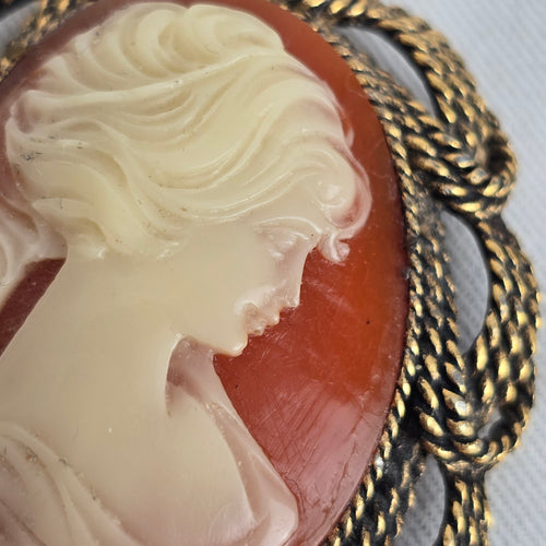 Vintage Gold Tone Cameo Brooch Woman Profile