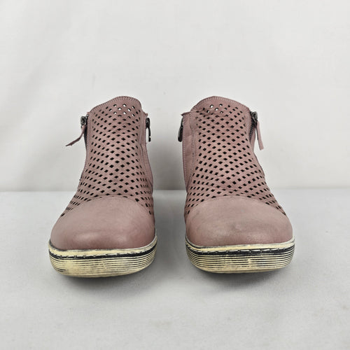 Andrea Conti Dusty Rose Leather Perforated High Top Zip Sneaker Booties Sz 8