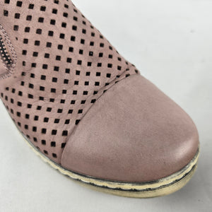Andrea Conti Dusty Rose Leather Perforated High Top Zip Sneaker Booties Sz 8