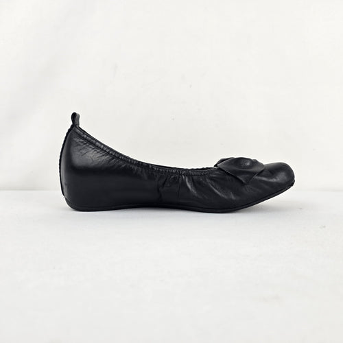 Earthies Rubio Black Leather Rosette Ballet Flats Size 7