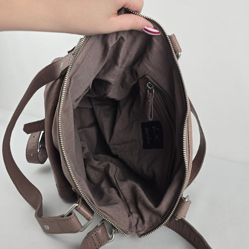 LIEBESKIND BERLIN Taupe Mauve Soft Leather Crossbody Satchel Handbag Flap Pocket