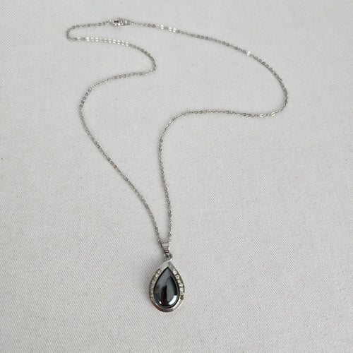 Vintage Silver-Tone Hematite Teardrop Rhinestone Pendant Necklace