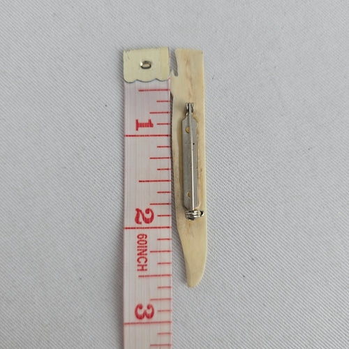 Vintage Scrimshaw Style Ivory-Tone Etched Brooch Pin Scottish Motif