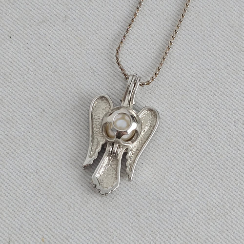Vintage Silver-Tone Angel Pendant Necklace with Faux Pearl Accent