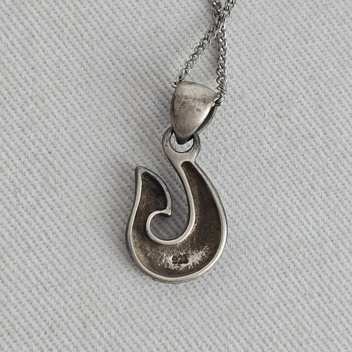 Vintage 925 Sterling Silver Fish Hook Pendant Necklace