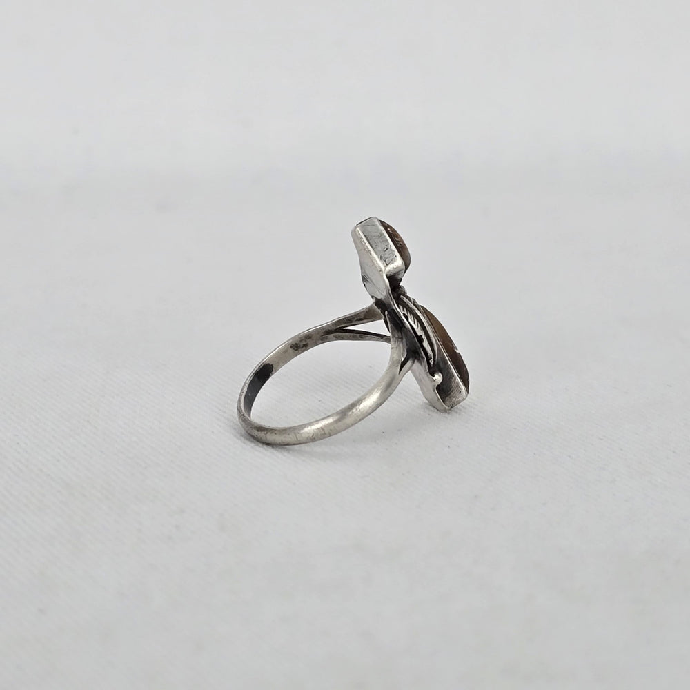 Vintage Sterling Silver Navajo Cream Stone Geometric Statement Ring Size 5.5