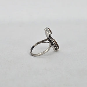 Vintage Sterling Silver Navajo Cream Stone Geometric Statement Ring Size 5.5