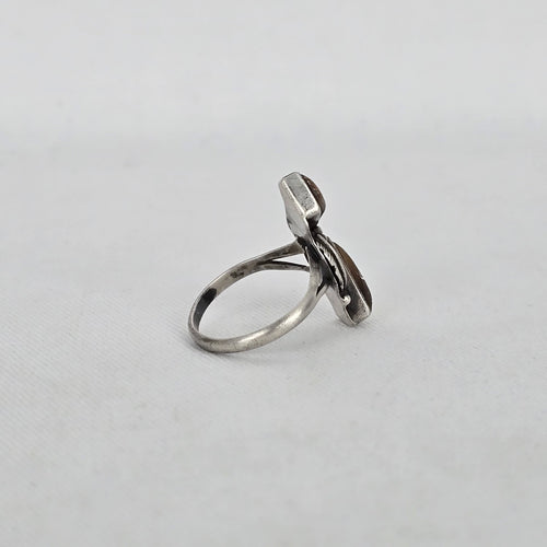 Vintage Sterling Silver Navajo Cream Stone Geometric Statement Ring Size 5.5