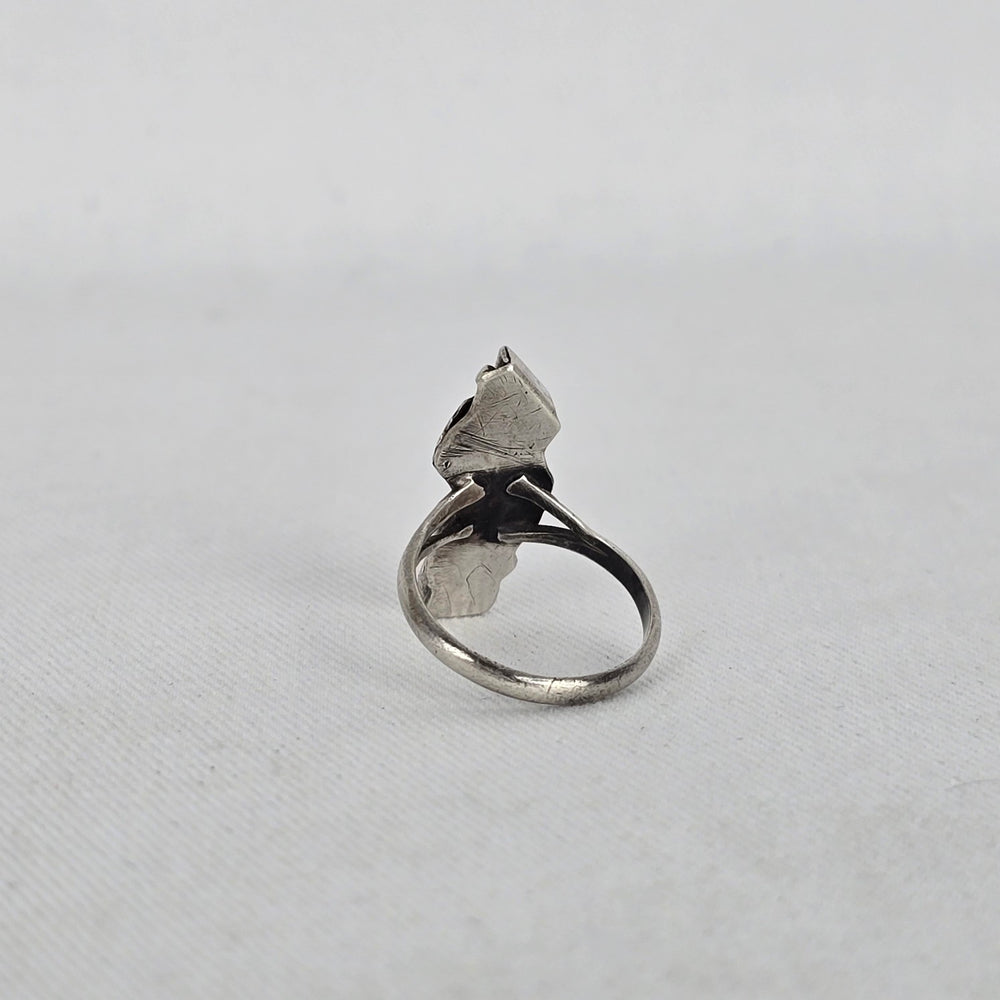 Vintage Sterling Silver Navajo Cream Stone Geometric Statement Ring Size 5.5