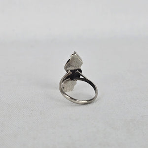 Vintage Sterling Silver Navajo Cream Stone Geometric Statement Ring Size 5.5