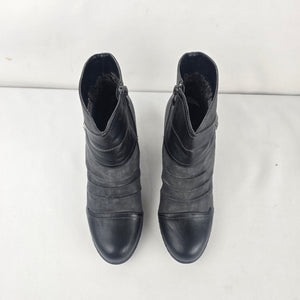 Vangelo Grey Faux Suede & Black Pleated Heeled Ankle Boots Size 7.5