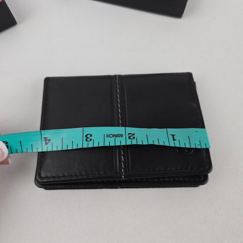 SwissGear Black Leather Bifold Wallet with ID Window