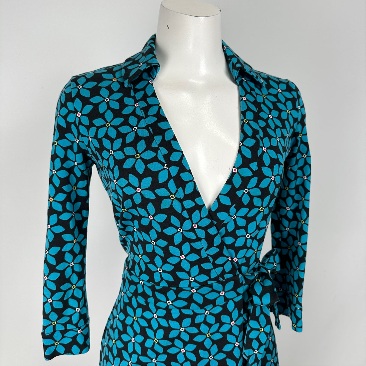 Diane Von Furstenberg Blue Cotton Wrap Romper Size 2