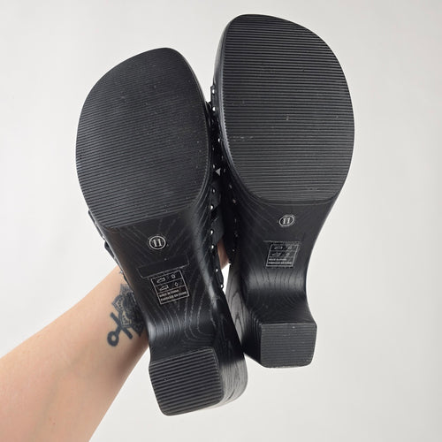 Rialdi Black Leather Studded Strappy Slide Sandals Size 11