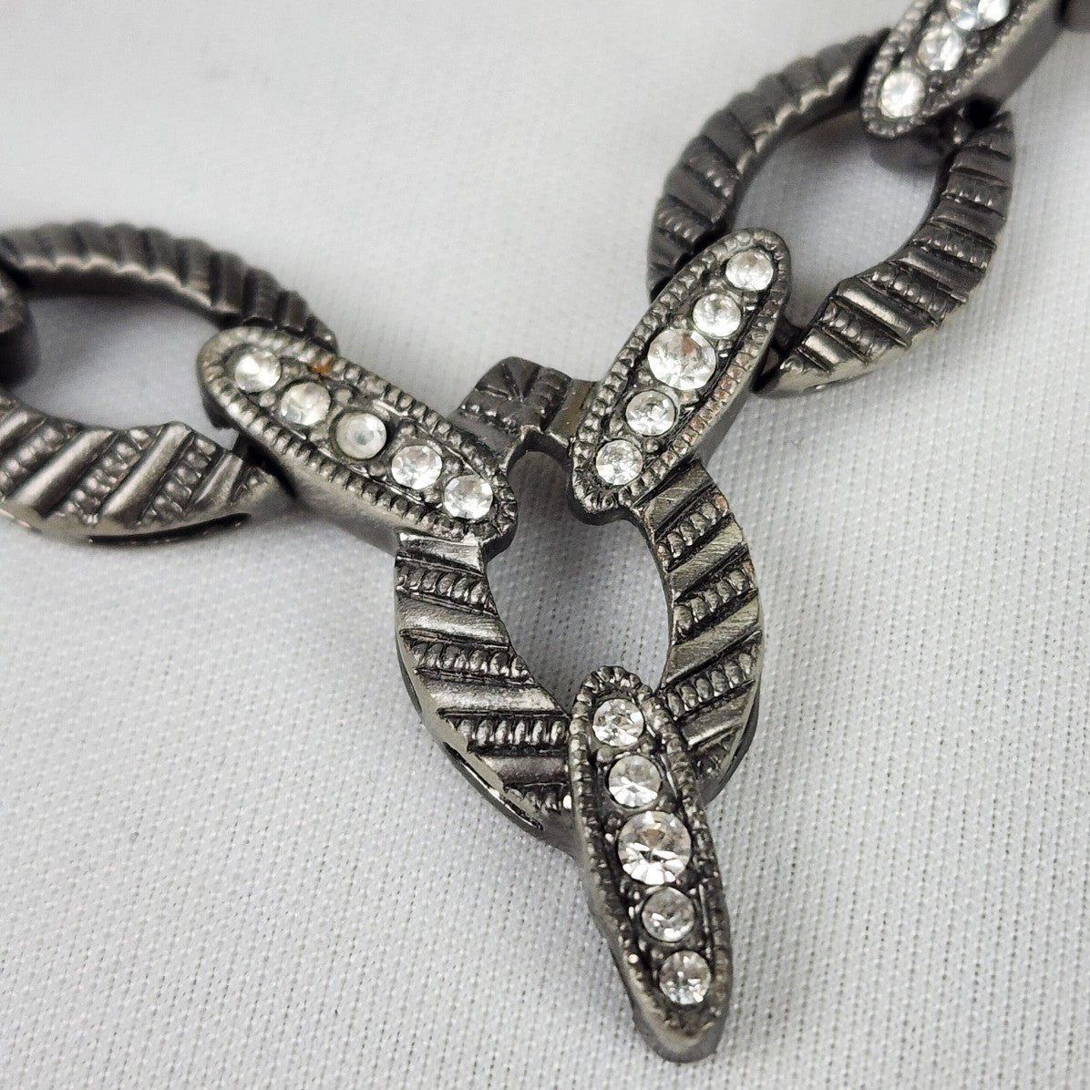 Textured Silver & Crystal Link Necklace