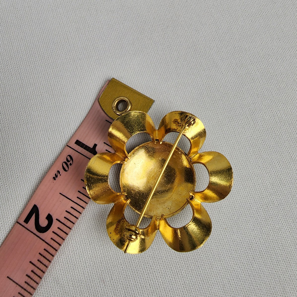 Vintage SP Damascene Black & Gold Flower Brooch