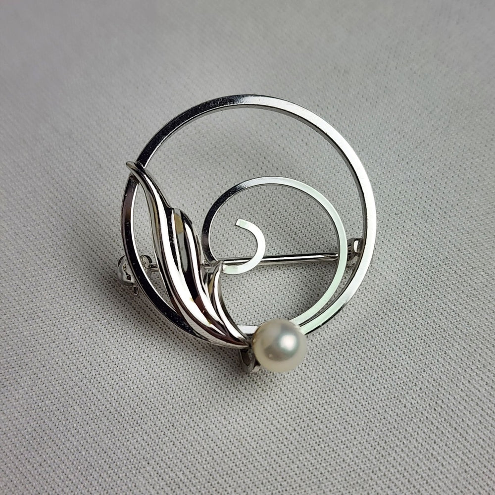 DCE Douglas C Eaton 14kt GF Pearl Silver Tone Brooch