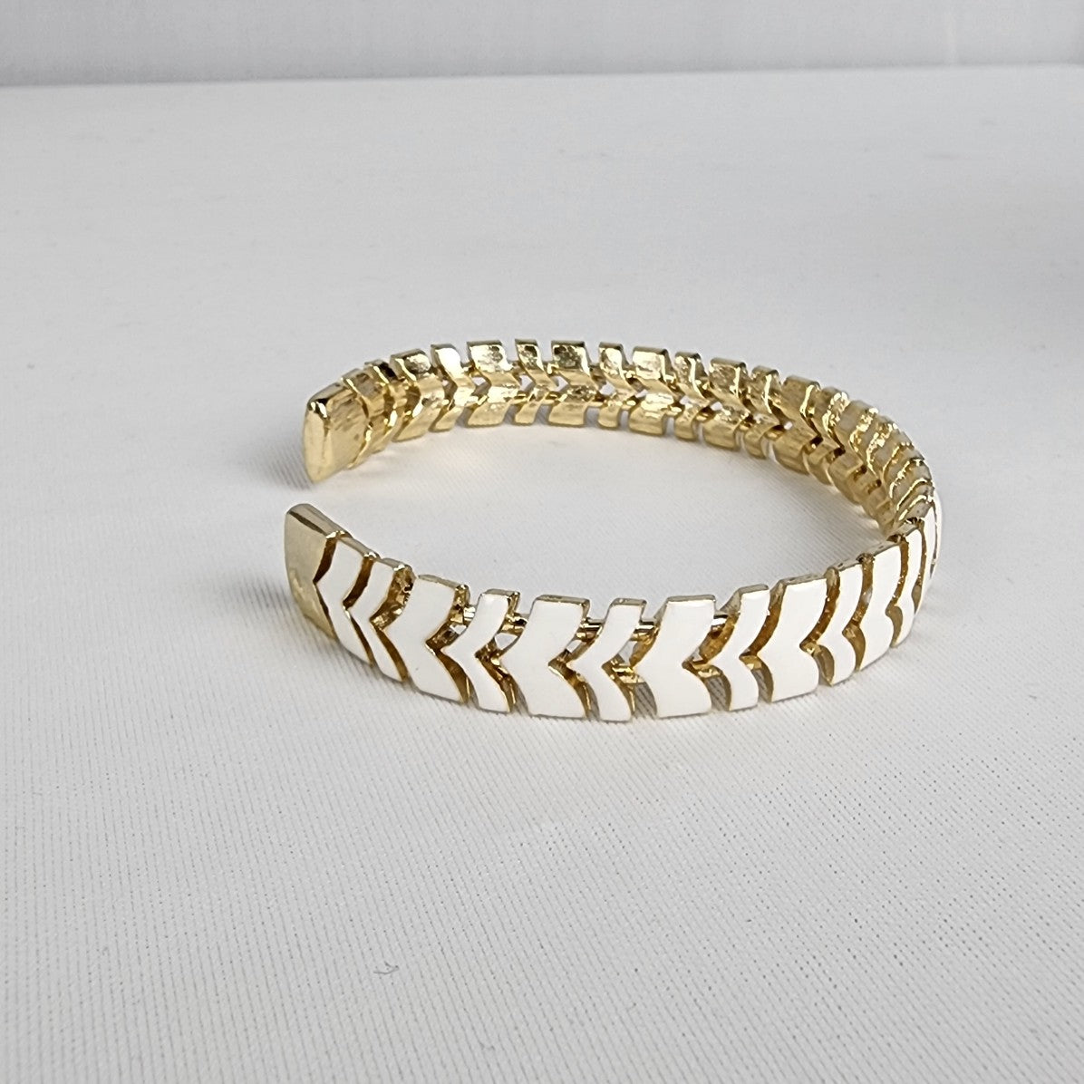Vintage White & Gold Enamel Metal Cuff Bracelet