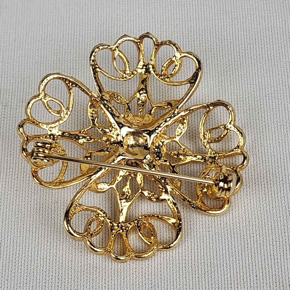 Vintage Gold Tone Flower Faux Pearl Brooch
