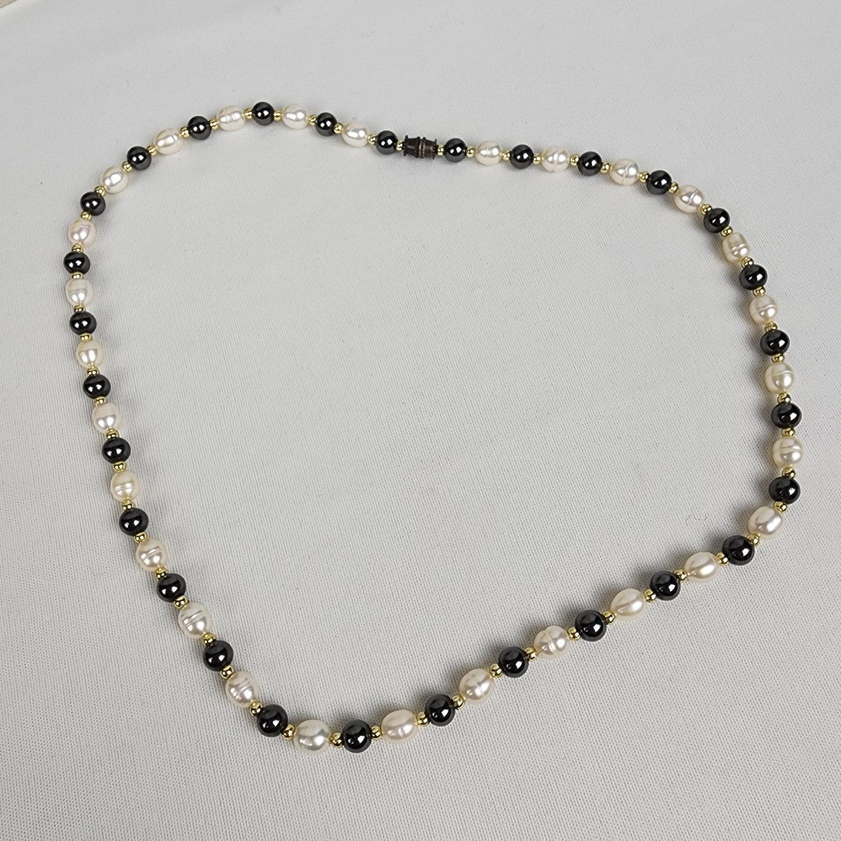Gold Tone Black & White Freshwater Pearl Necklace
